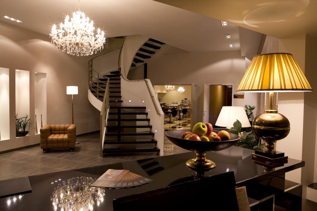 Ross Hotel Στουτγκάρδη Εξωτερικό φωτογραφία